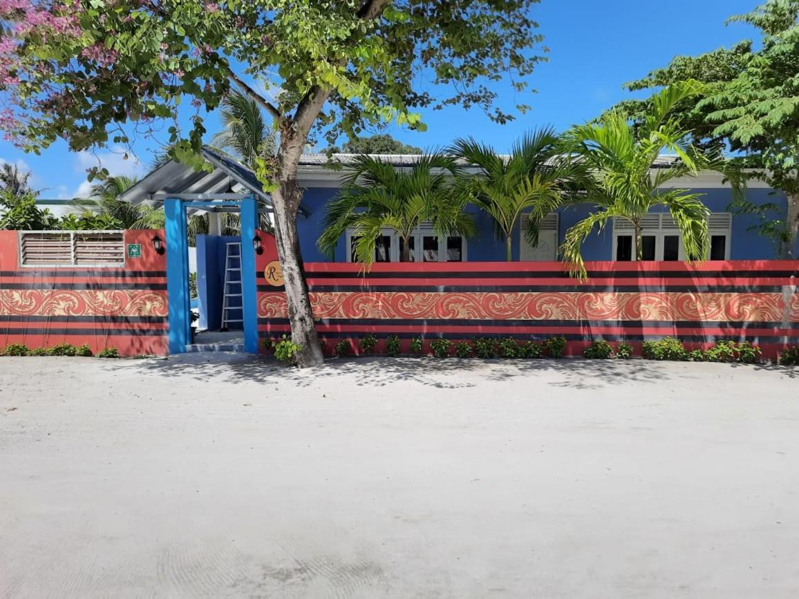 Royal Beach Dhigurah 디구라 외부 사진