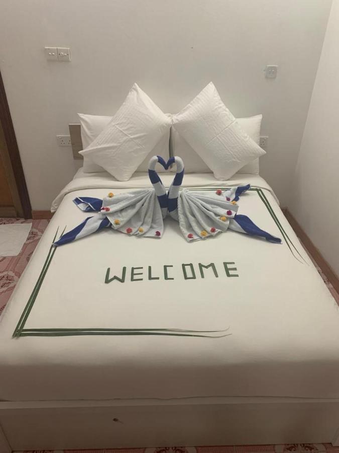 Royal Beach Dhigurah 디구라 외부 사진